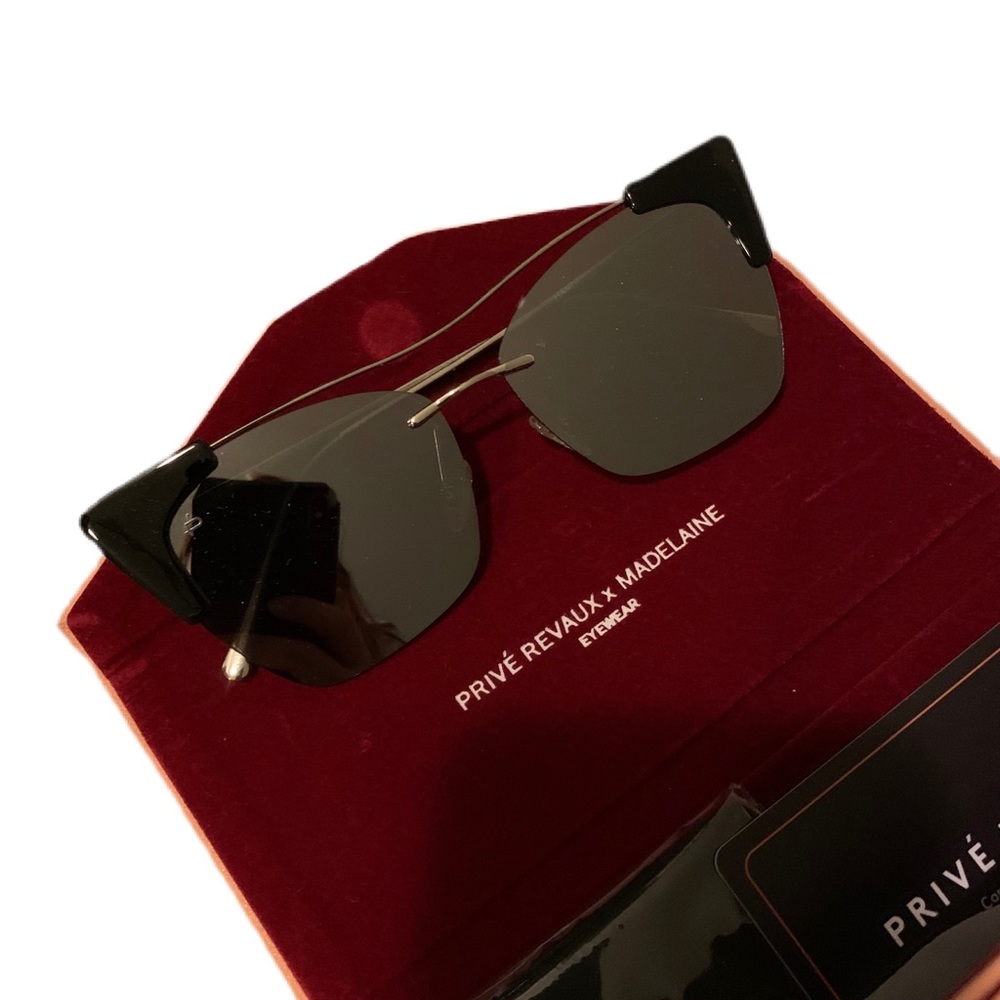 NEW PRIVÉ REVAUX MADELAINE PETSCH sunglasses